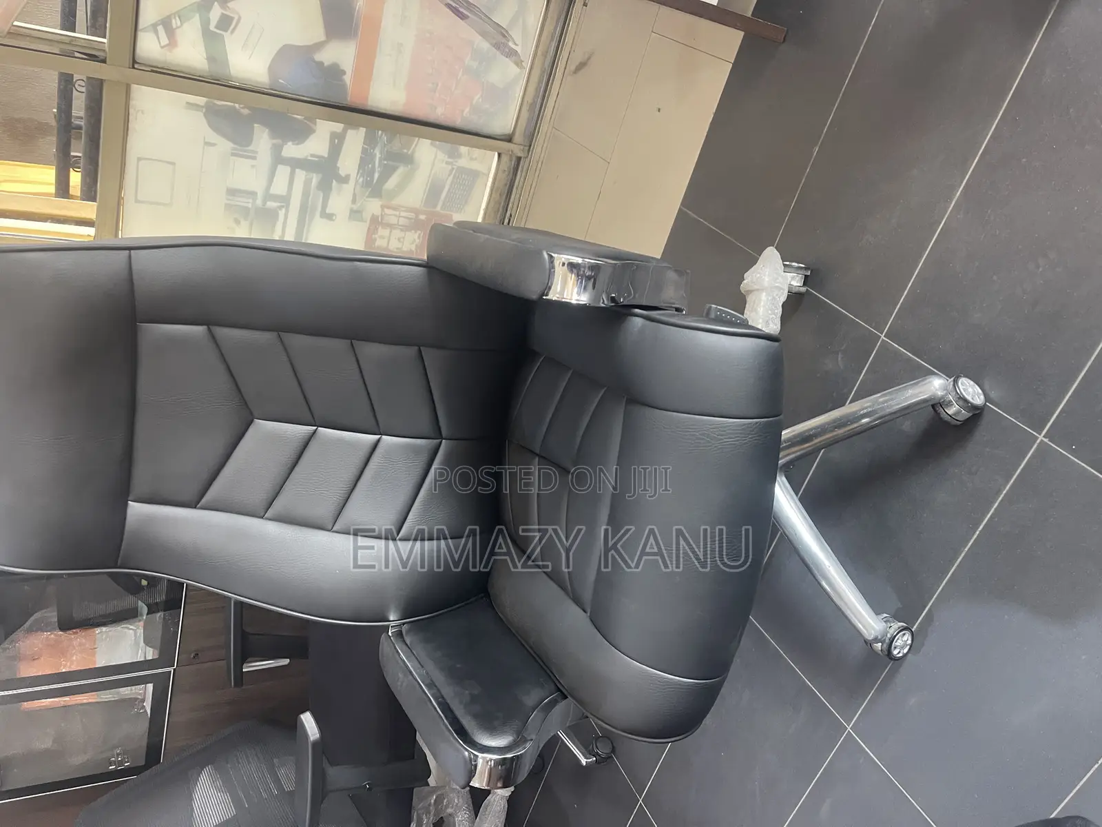 Standard and Executive Office Chair
