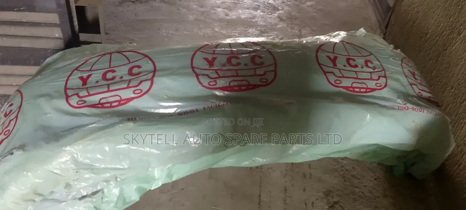 Front Bumper for Toyota Camry 2005