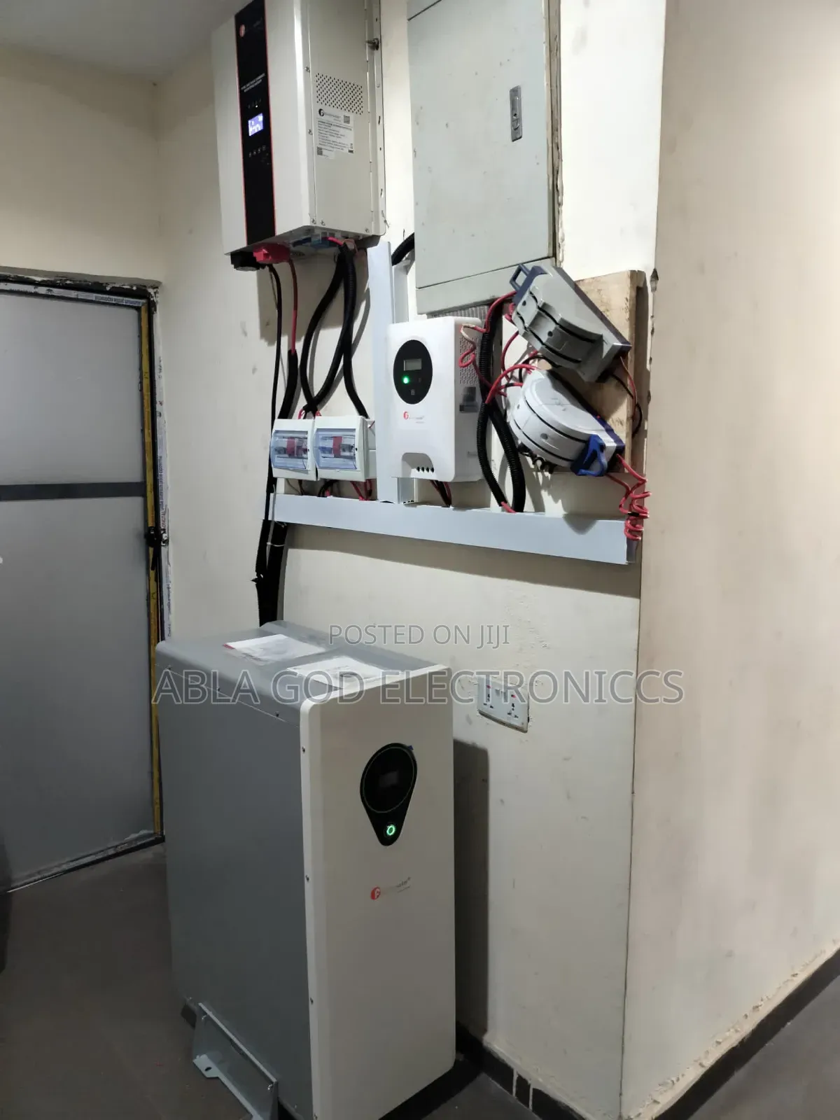 Felicity 17.5KWH 48 V350ah Lifepo4 Solar Lithium Battery.