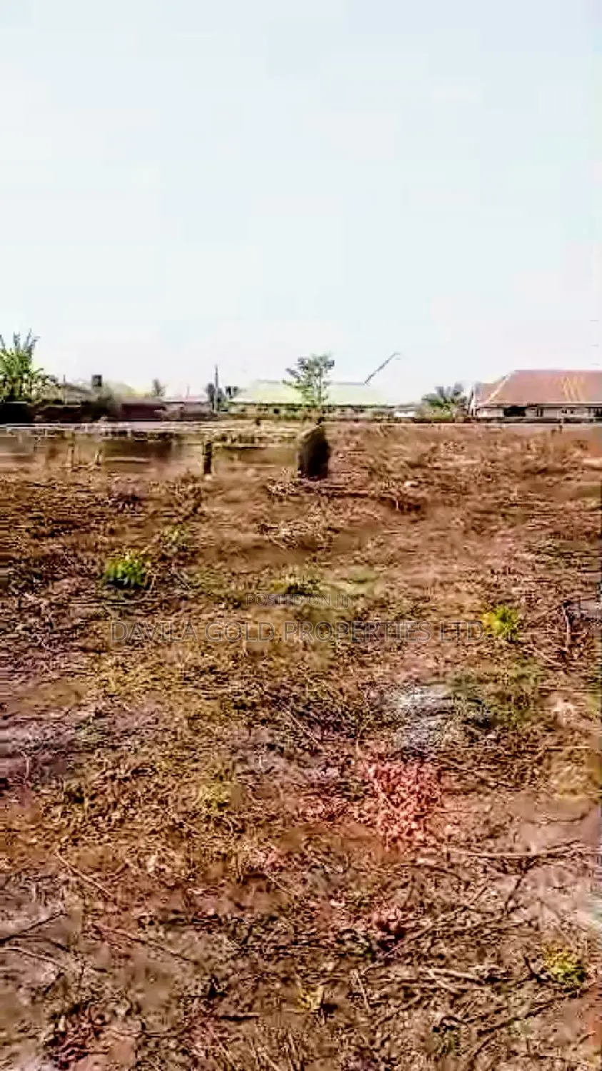 Massive 6 Plot Of Land For Sale