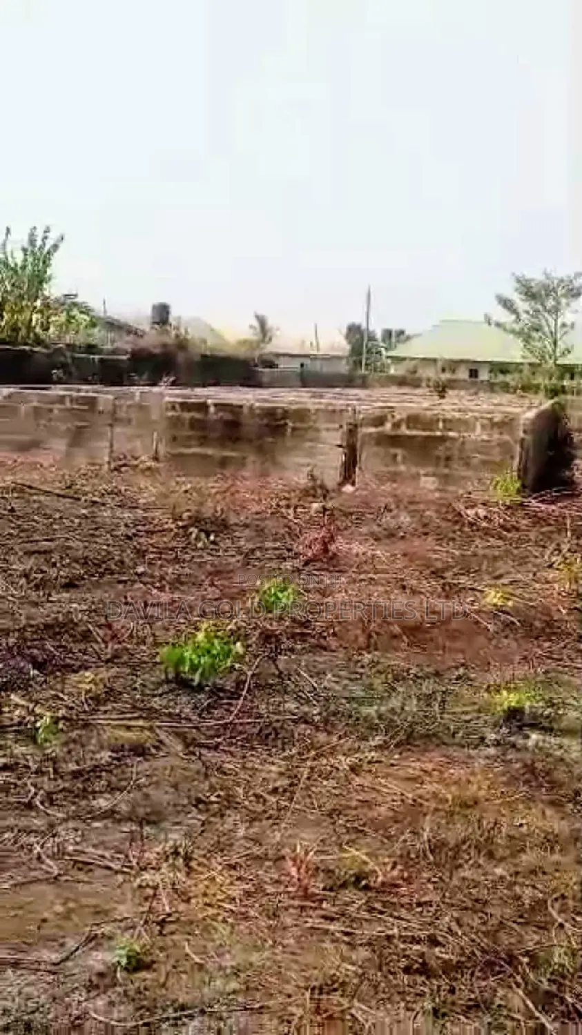 Massive 6 Plot Of Land For Sale