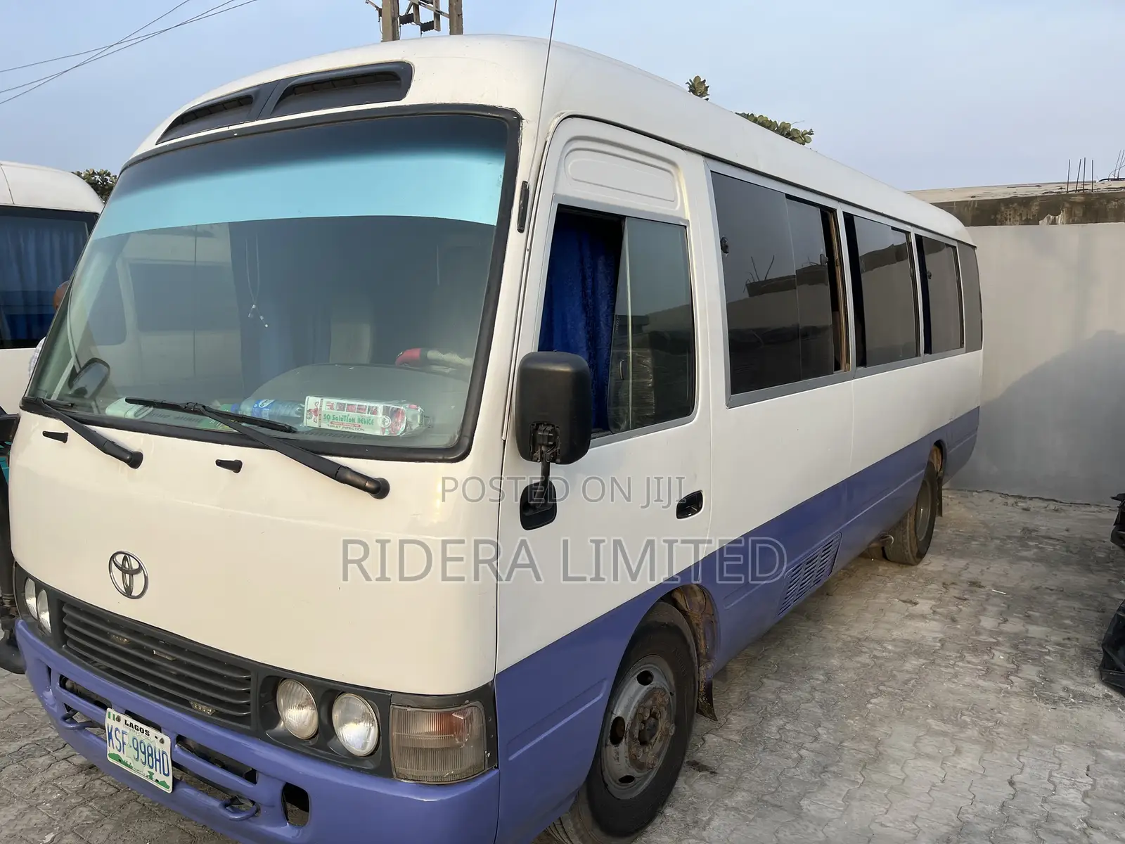 Bus Hire in VI Victoria Island