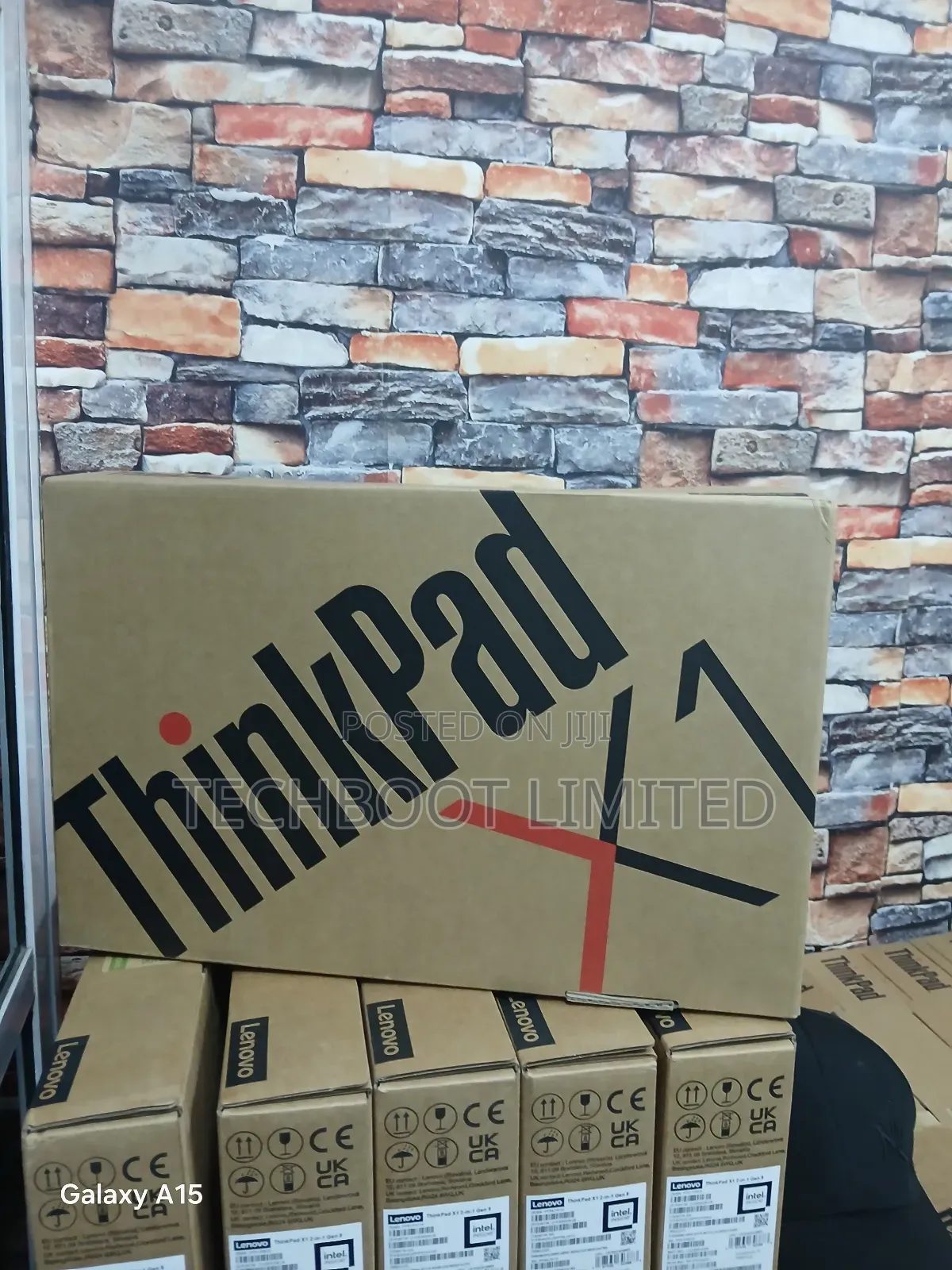 New Laptop Lenovo ThinkPad X1 16GB Intel Core Ultra 5 SSD 512GB