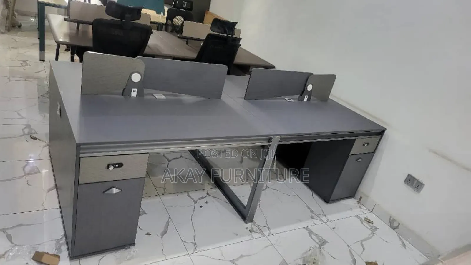 Workstation For 4people