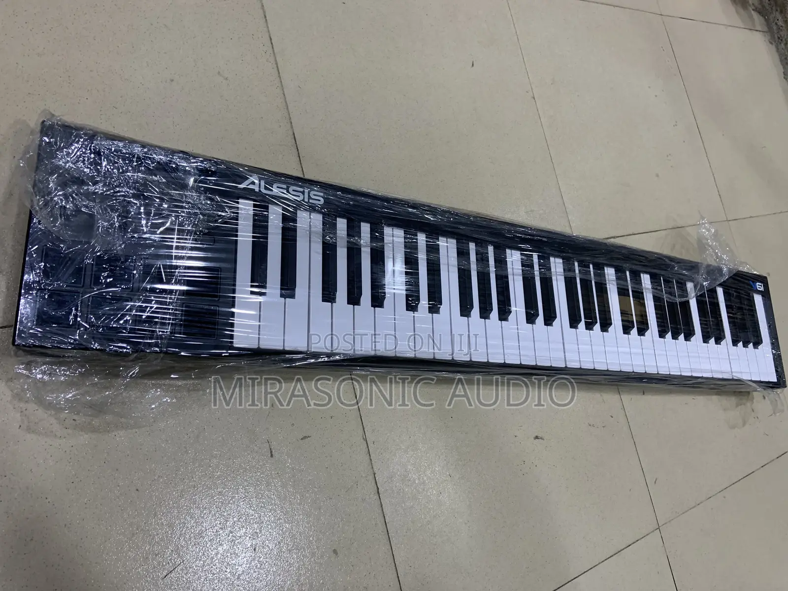 Alesis Q49 Midi Keyboard,Used