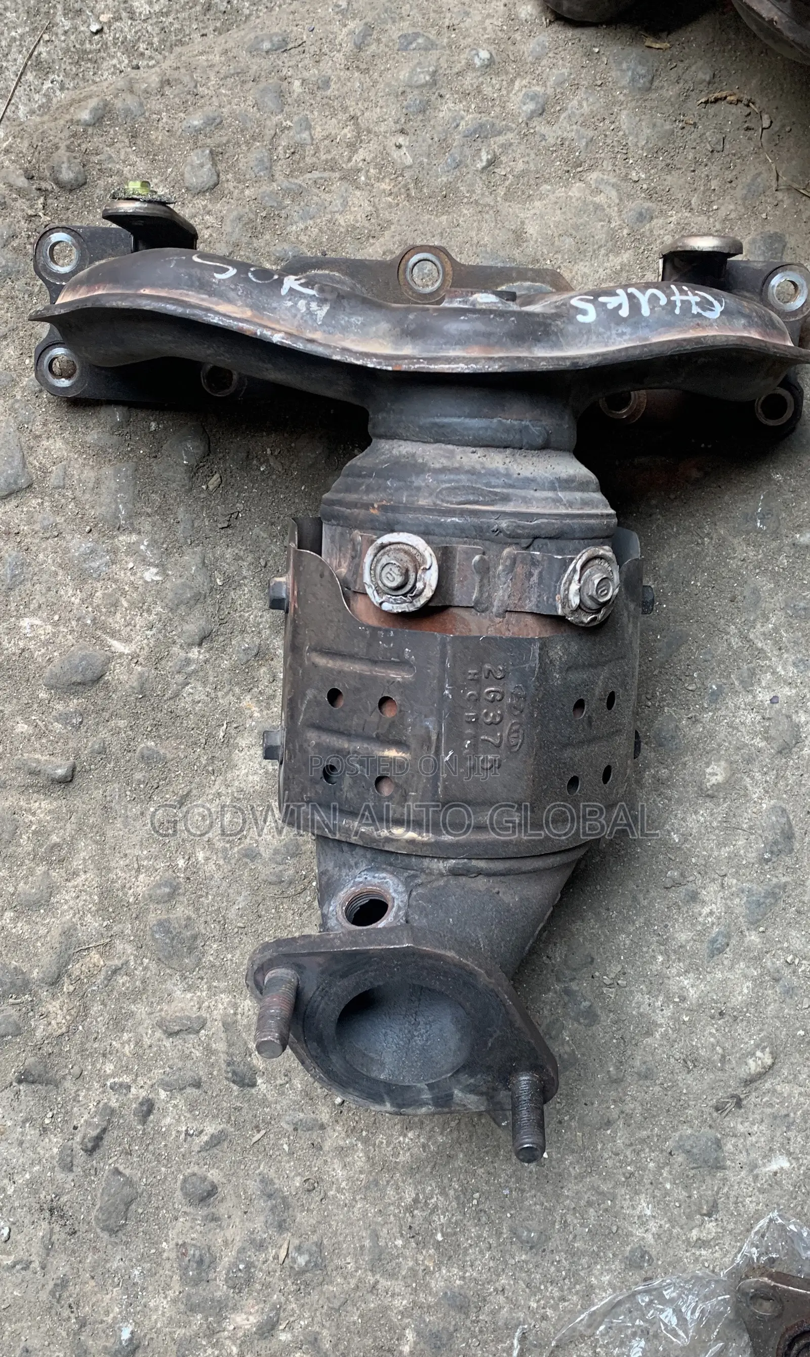 Engine Catalyst Converter Hyundai Toxin 2012