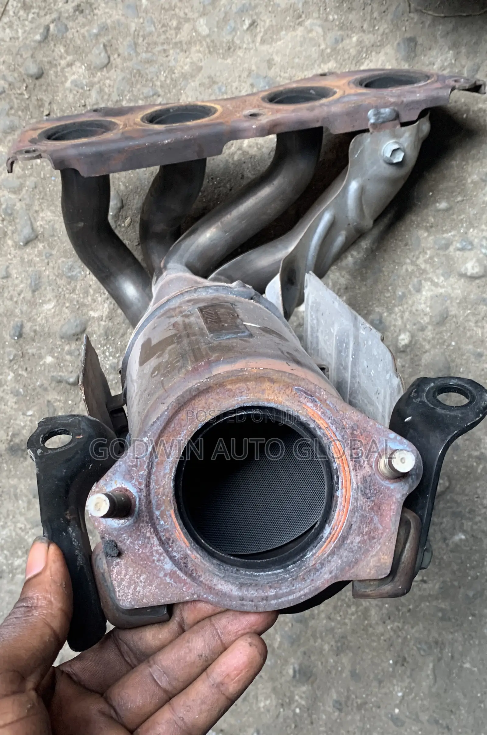 Toyota Camry Engine Cataly 2010 Model