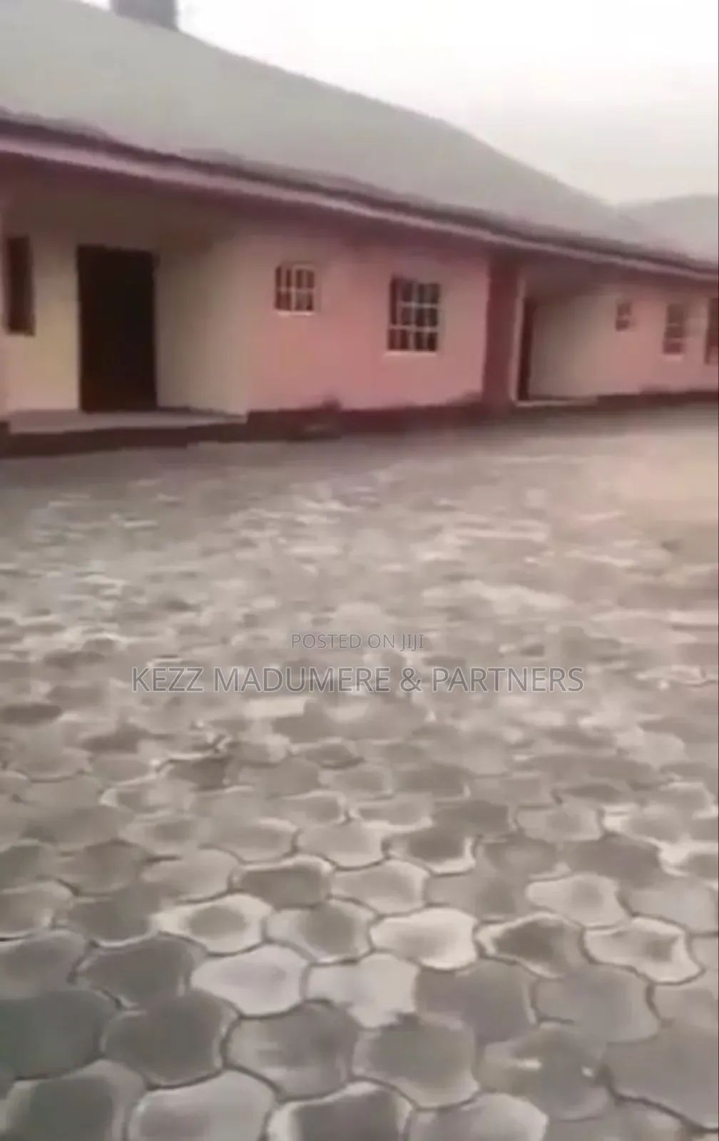 8bdrm Block of Flats in Farm Road 2 , for sale