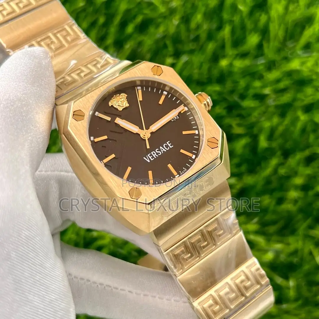 High Quality Luxury Men Chain Strap Wristwatch