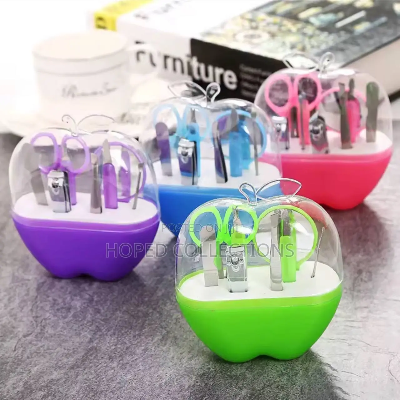 Apple Shaped Manicure Set