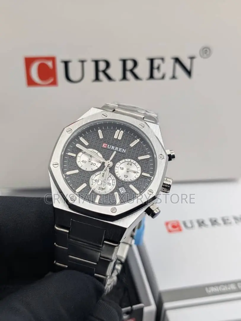 Curren Quality Luxury Men Chain Strap Wristwatch