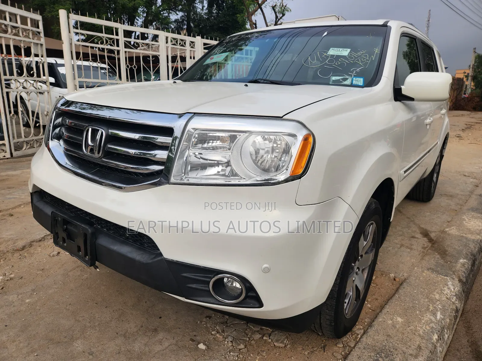 Honda Pilot 2012 White