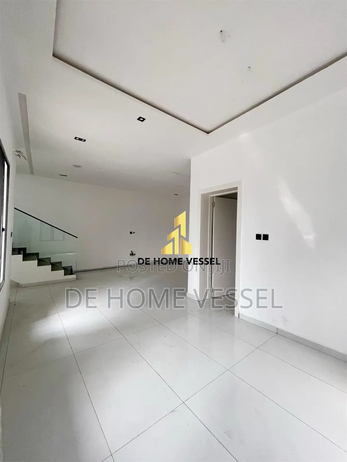 4bdrm Townhouse/Terrace in Lekki Phase 1 for sale