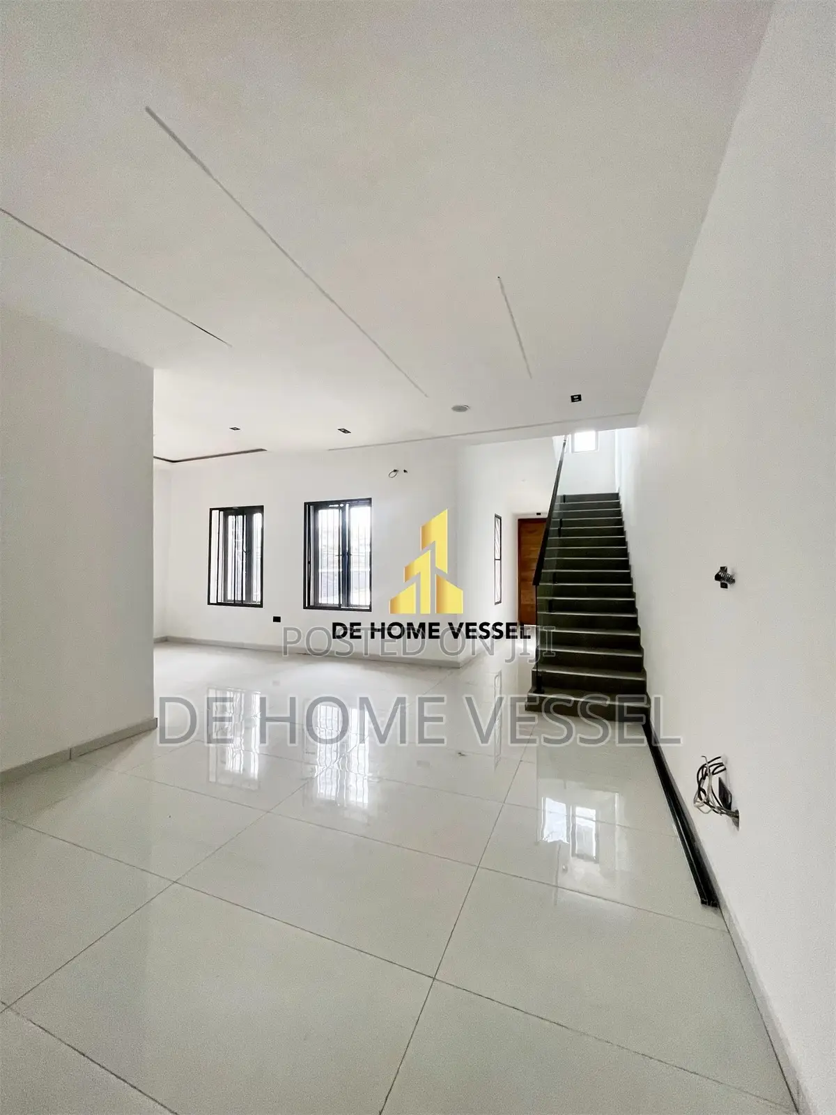 4bdrm Townhouse/Terrace in Lekki Phase 1 for sale