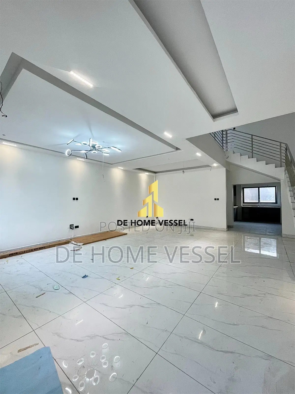 4bdrm Townhouse/Terrace in Ikate for sale