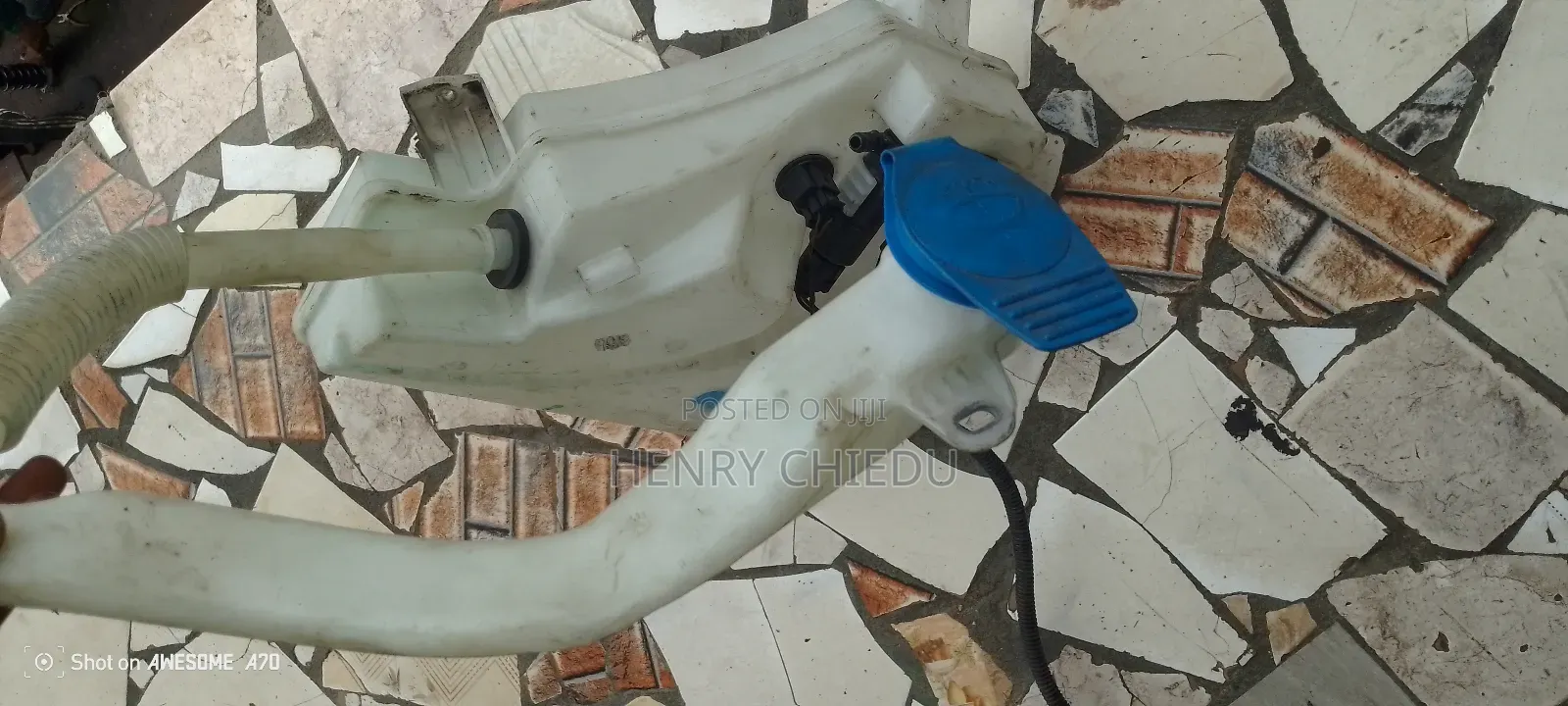 Wiper Water Can Porsche Cayenne 2016 Model