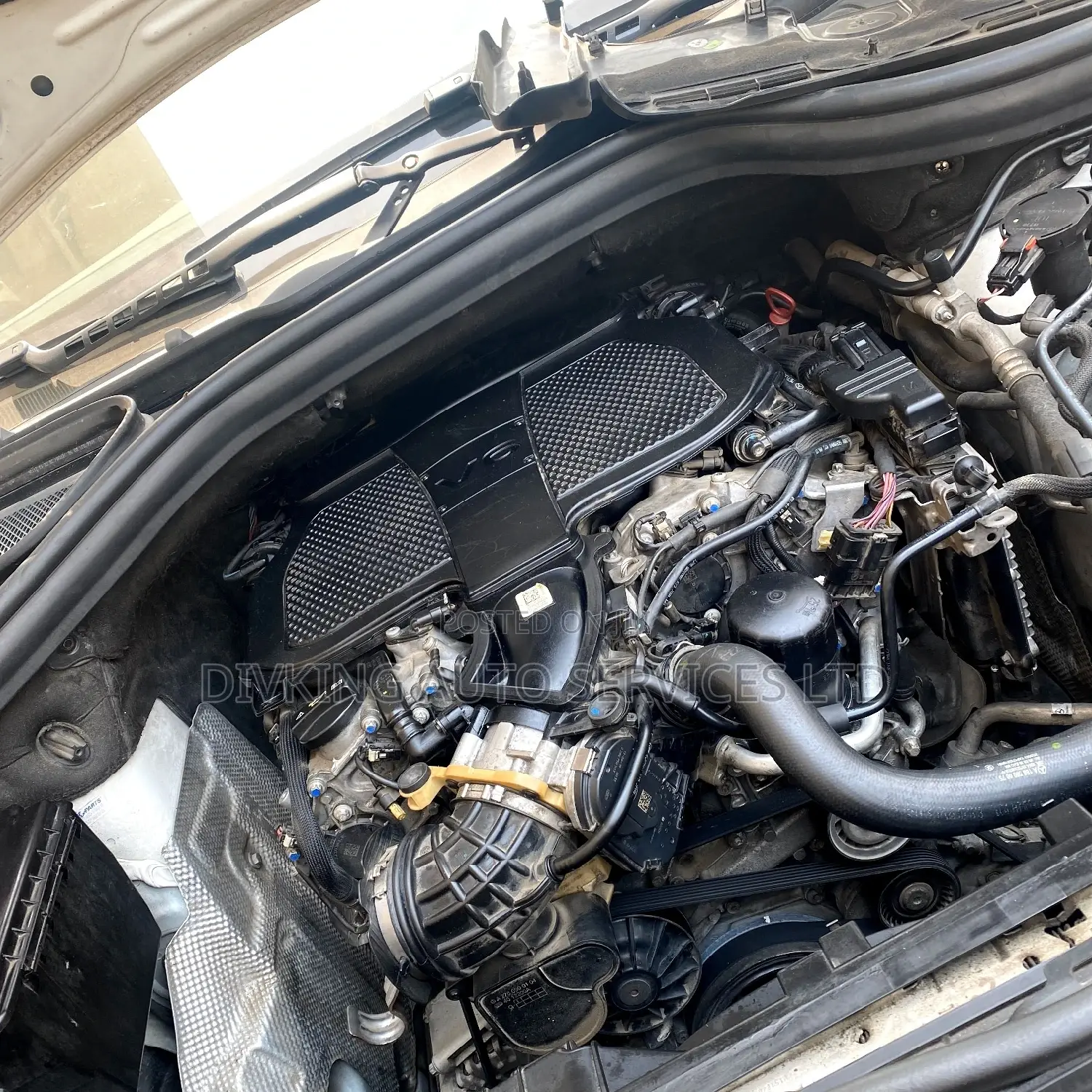 Mercedes Benz , Lexus , BMW Gle, Ml, GLC ,Gla Automobile Car Mechanic.