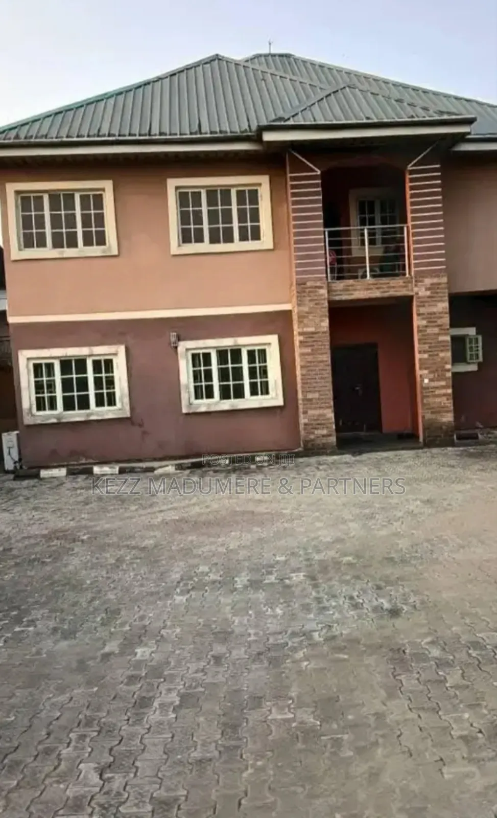 4bdrm Duplex in Rumuduru , Off Eneka, Port-Harcourt for sale