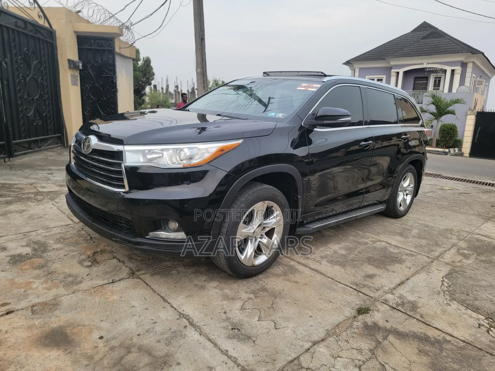 Toyota Highlander Limited Platinum 4dr SUV AWD (3.5L 6cyl 6A) 2014