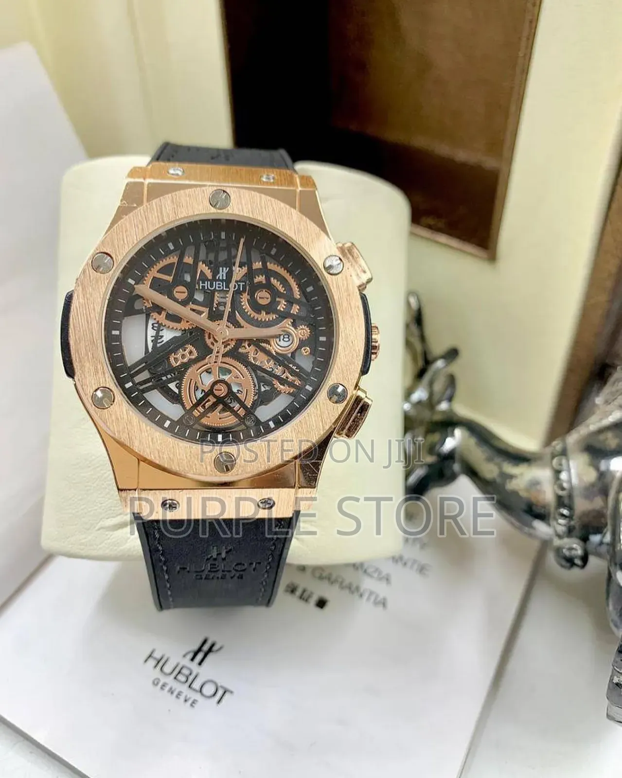 Hublot *Wristwatch; Leather. Straps.