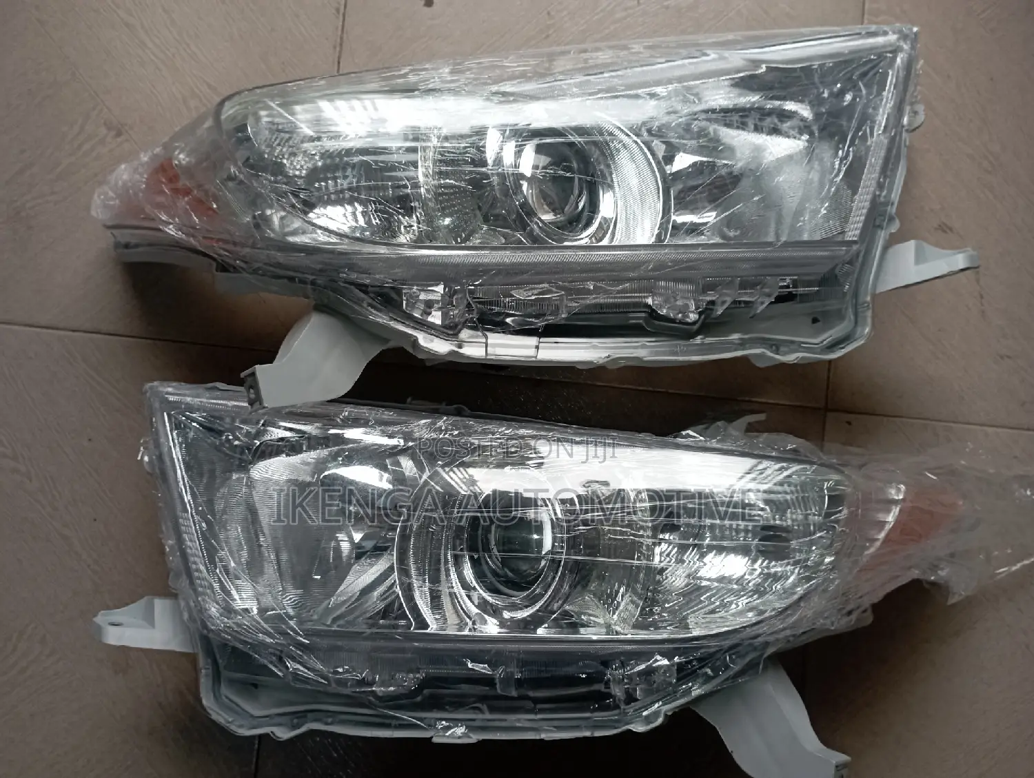 Headlamp Toyota Highlander 2012
