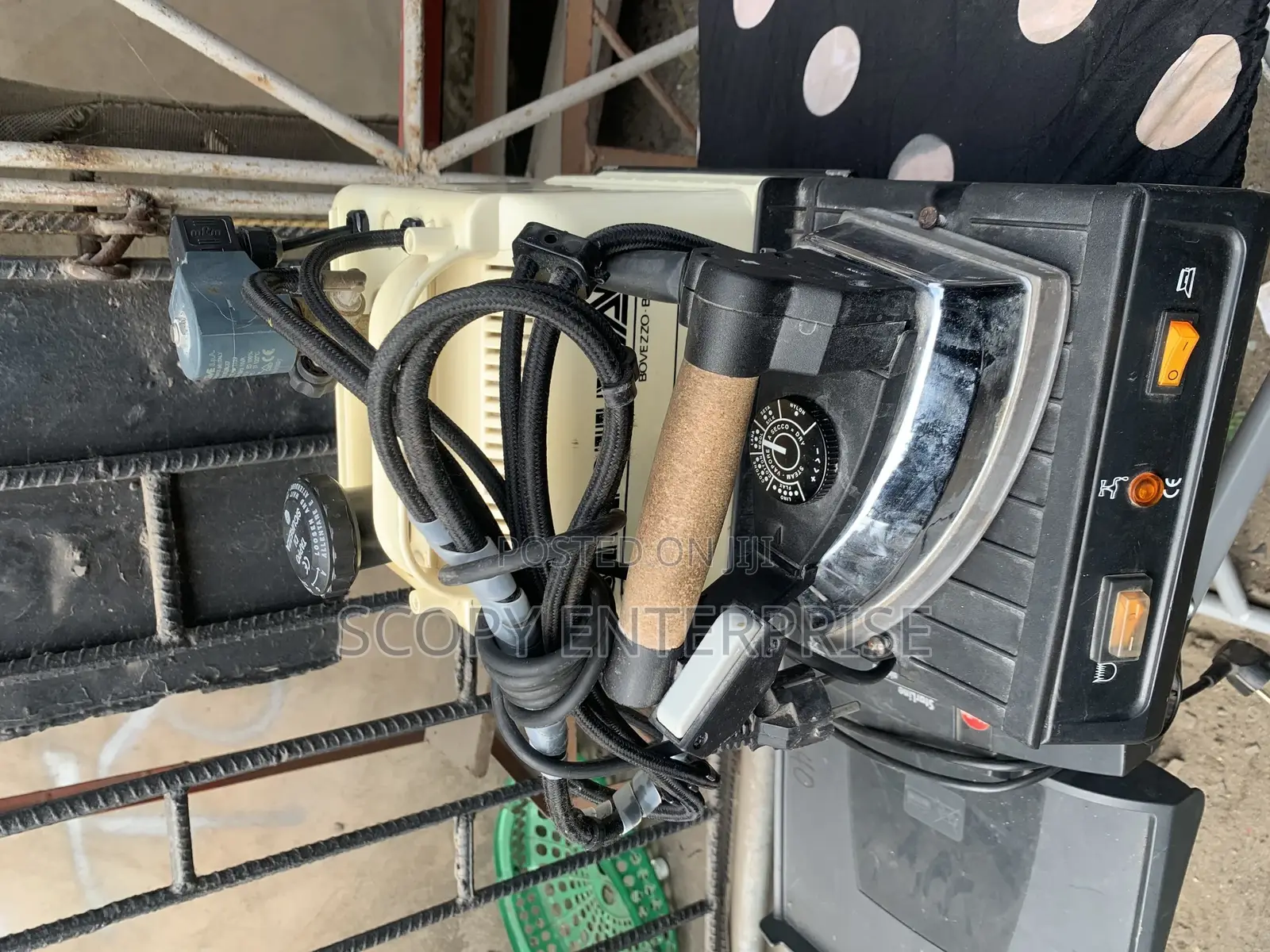 Ponny Baby Industrial Steam Iron