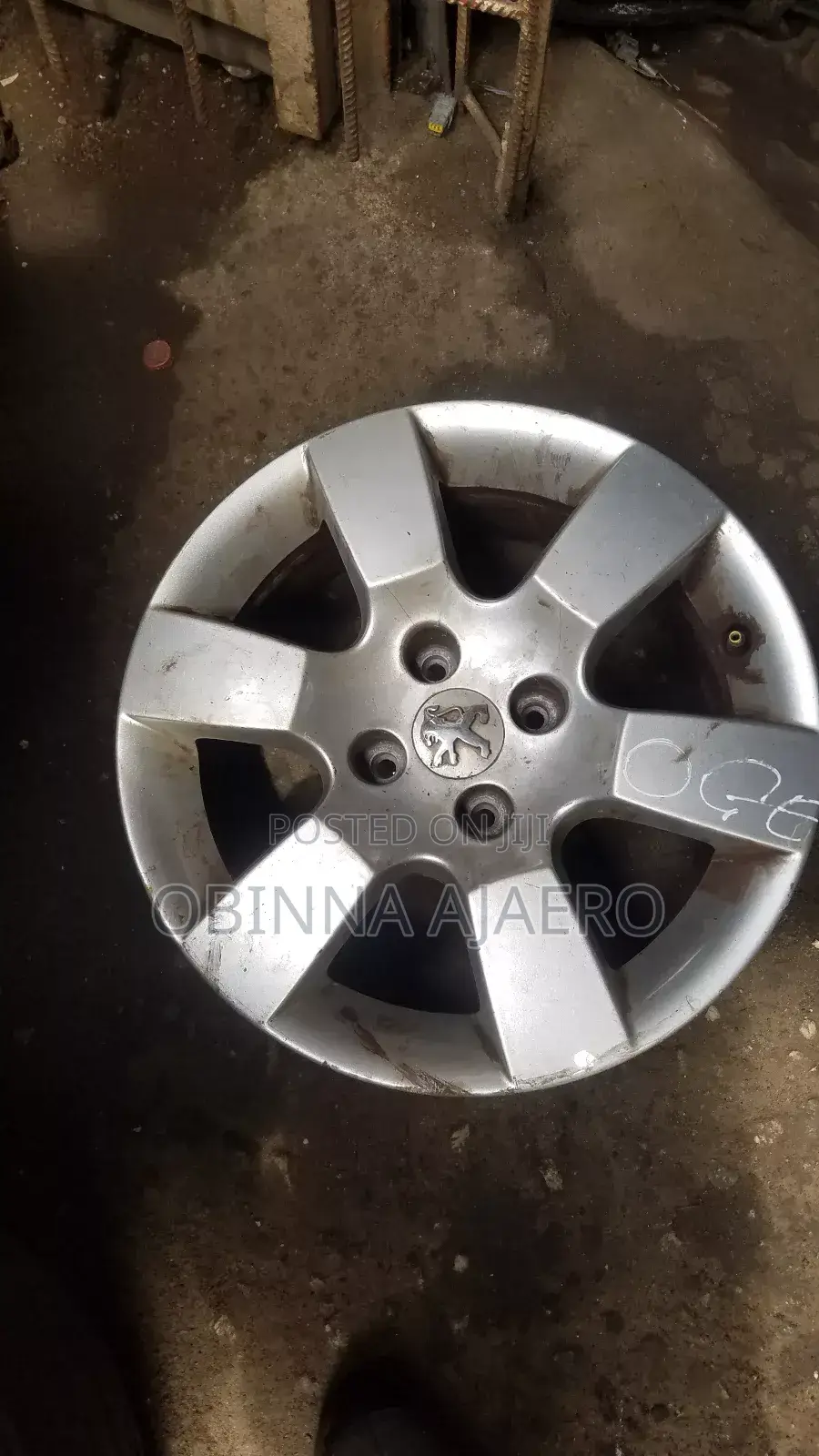 Peugeot Rim 307 as Available Seen