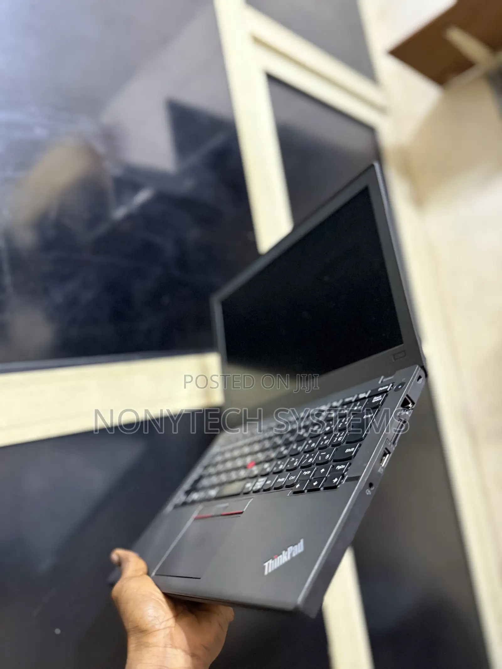 Laptop Lenovo ThinkPad X260 8GB Intel Core I5 HDD 500GB
