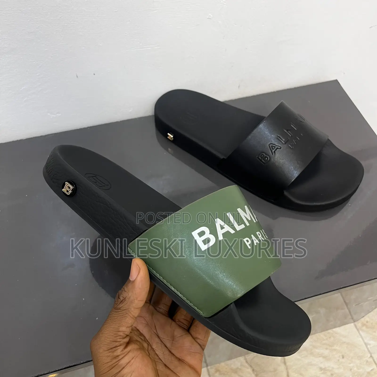Original Balmain Logo Slides