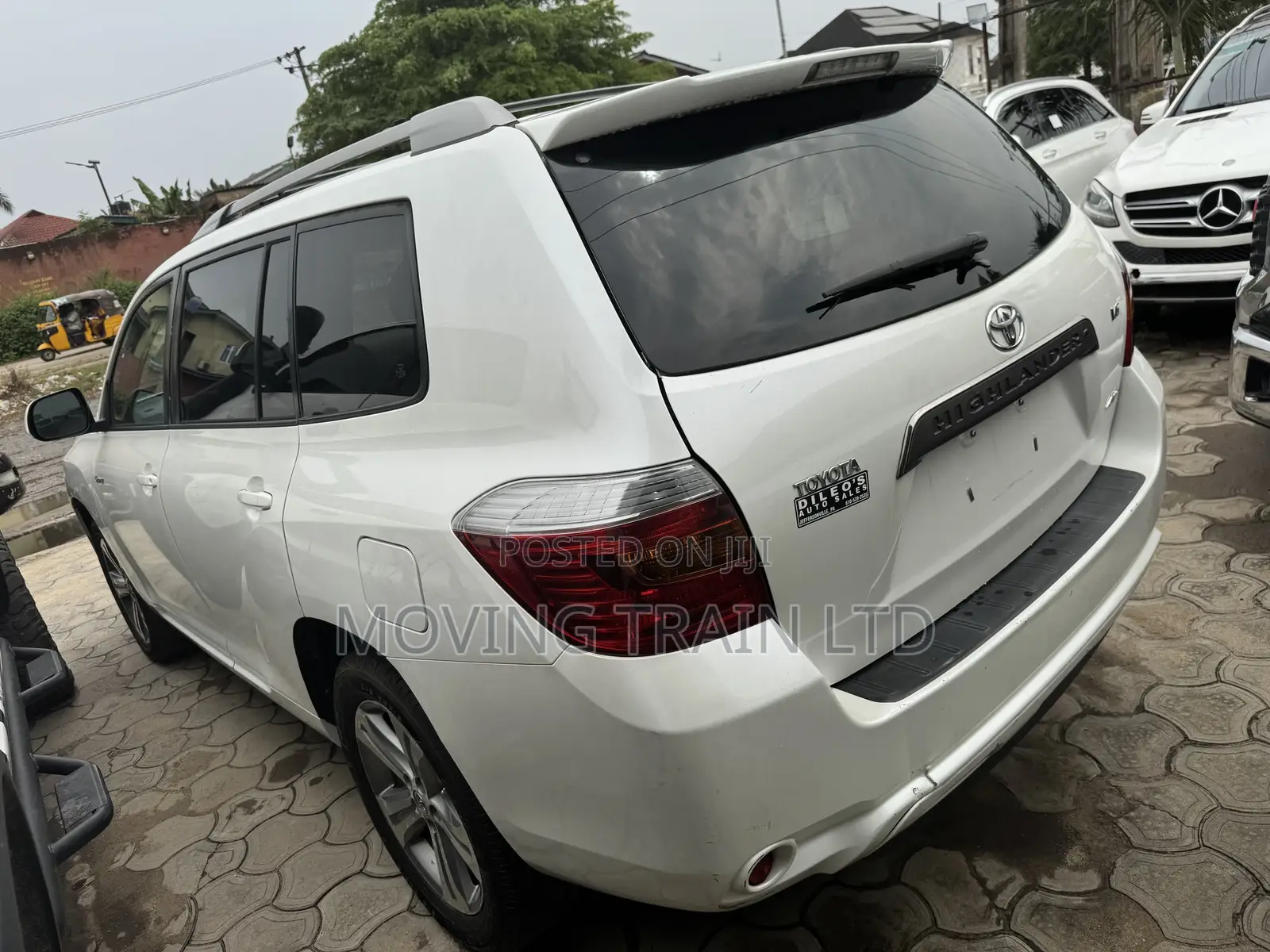 Toyota Highlander Sport 2008 White