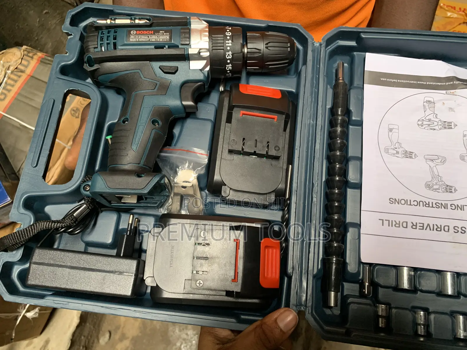 Bosch Battery Drilling Machine
