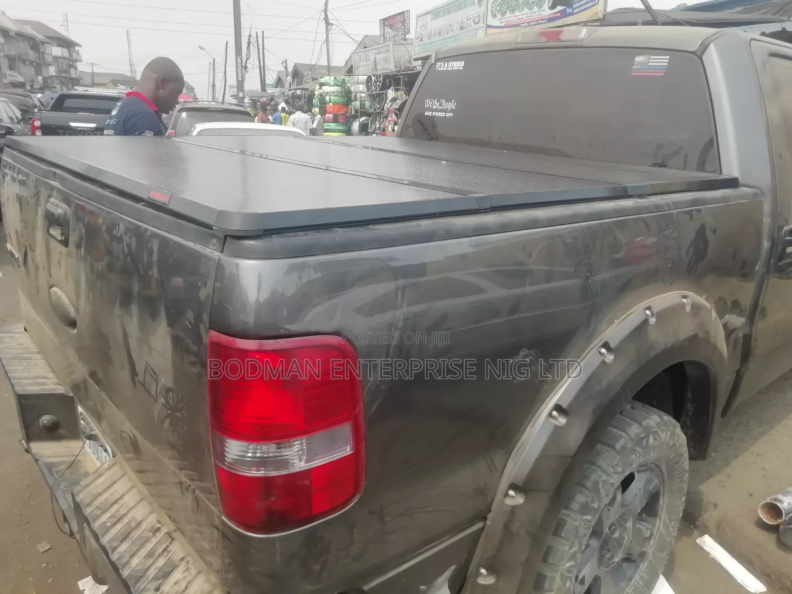 Booth Cover for Ford F150 :'=_-"*