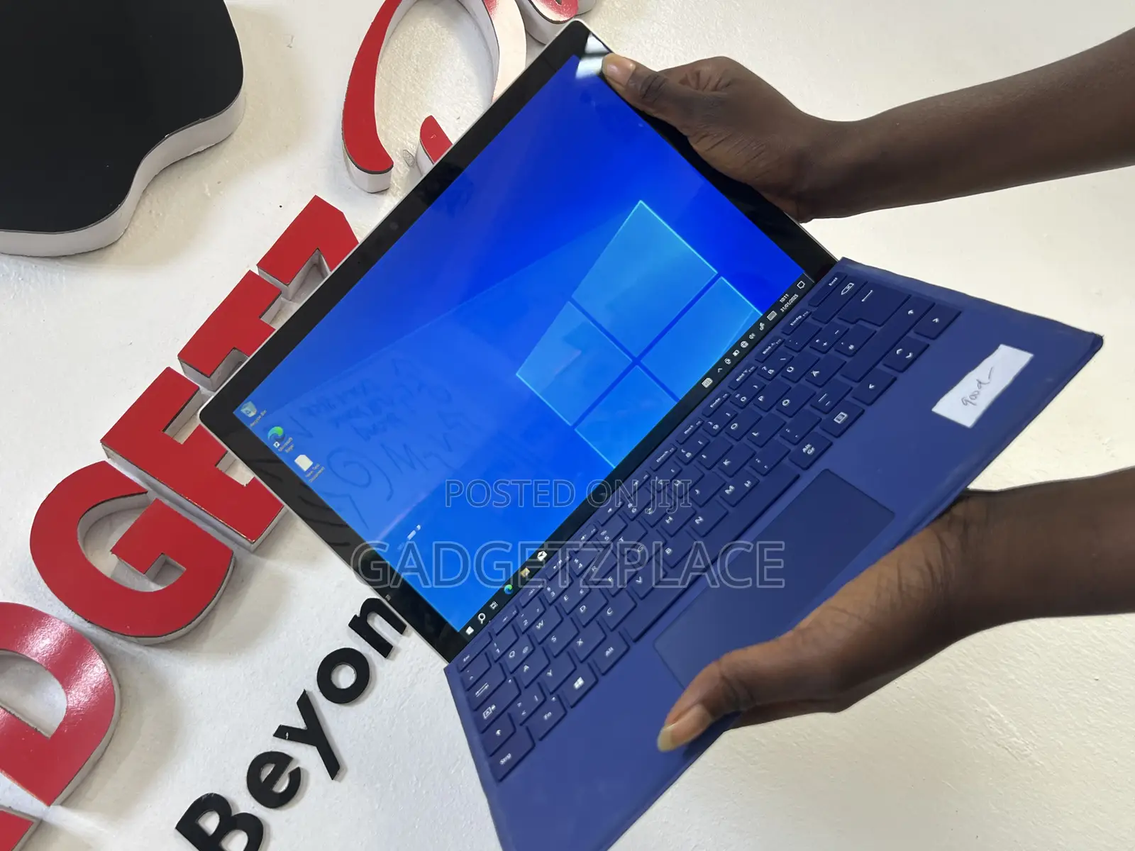 Laptop Microsoft Surface Pro 7 4GB Intel Core I3 SSD 128GB