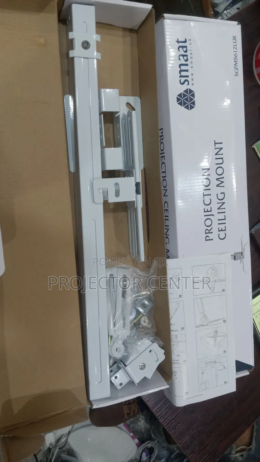 Projector Ceiling Mount/Hanger (Height 4ft)