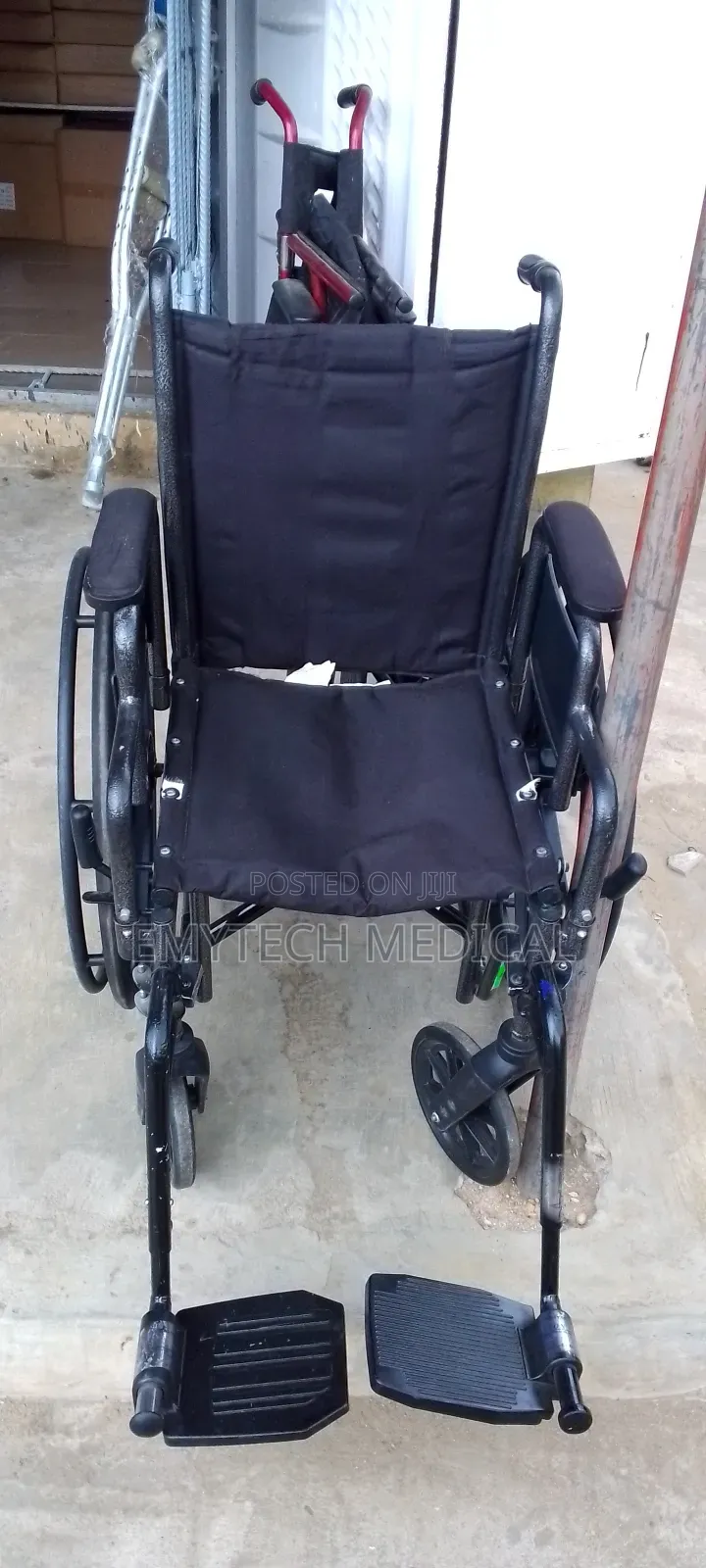 American Wheelchair With Footrest