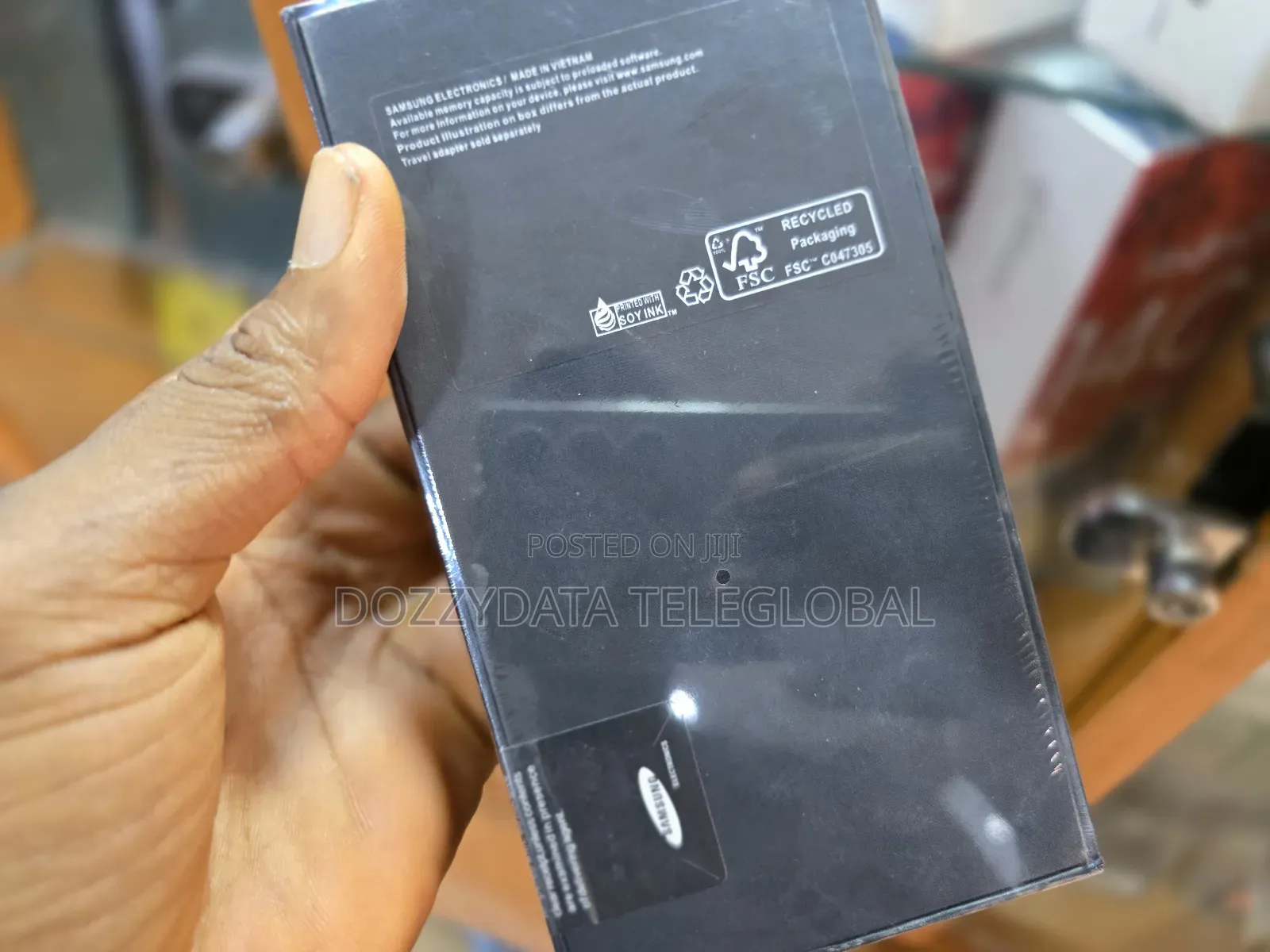 New Samsung Galaxy S22 5G 128 GB