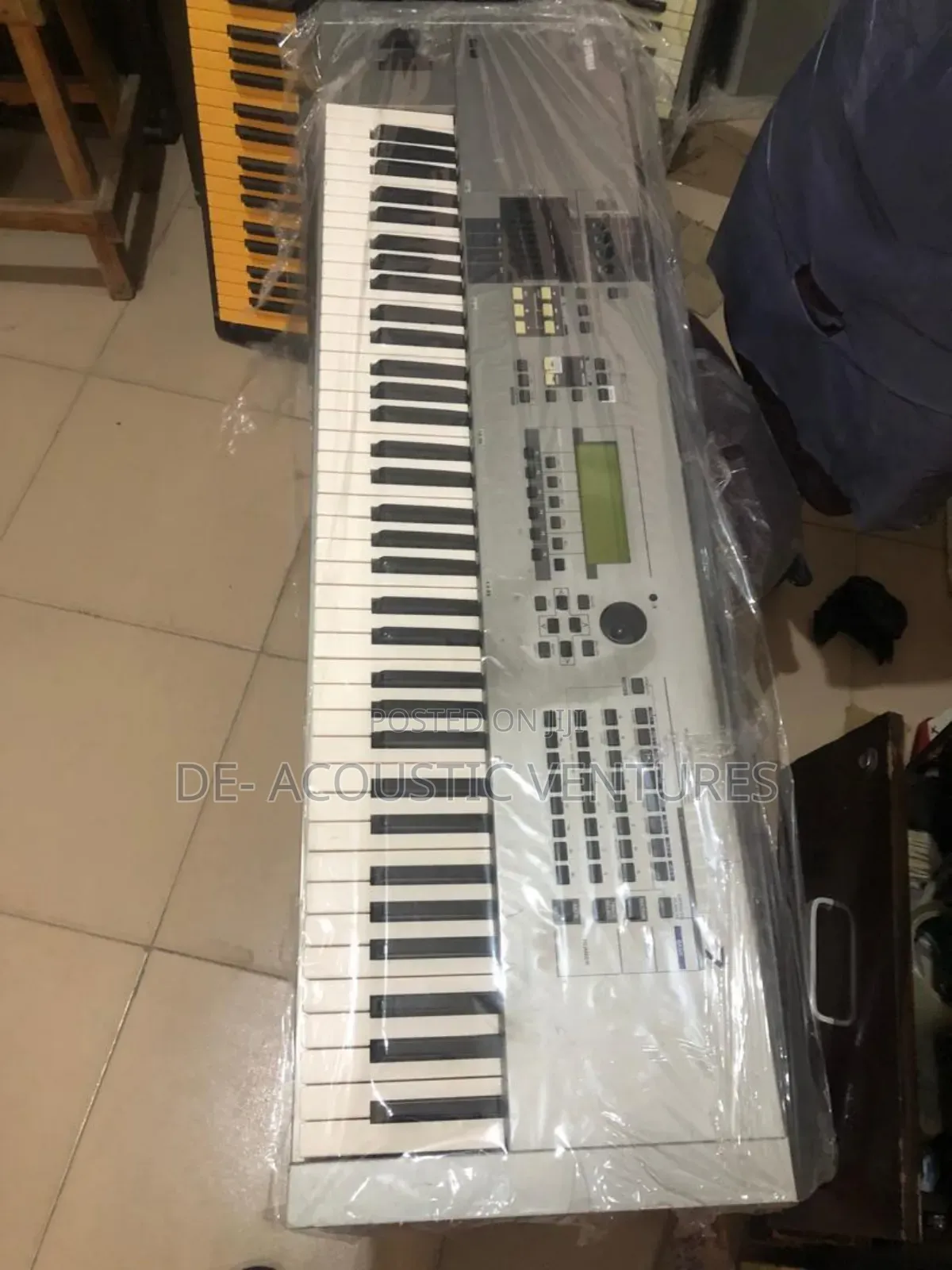 Direct Uk Used Motif 7 Yamaha Keyboard