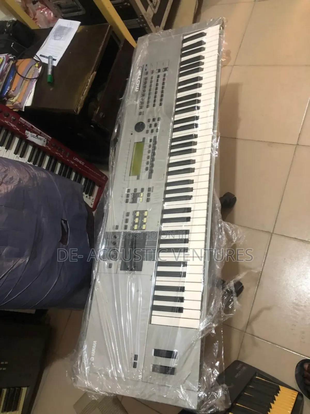 Direct Uk Used Motif 7 Yamaha Keyboard