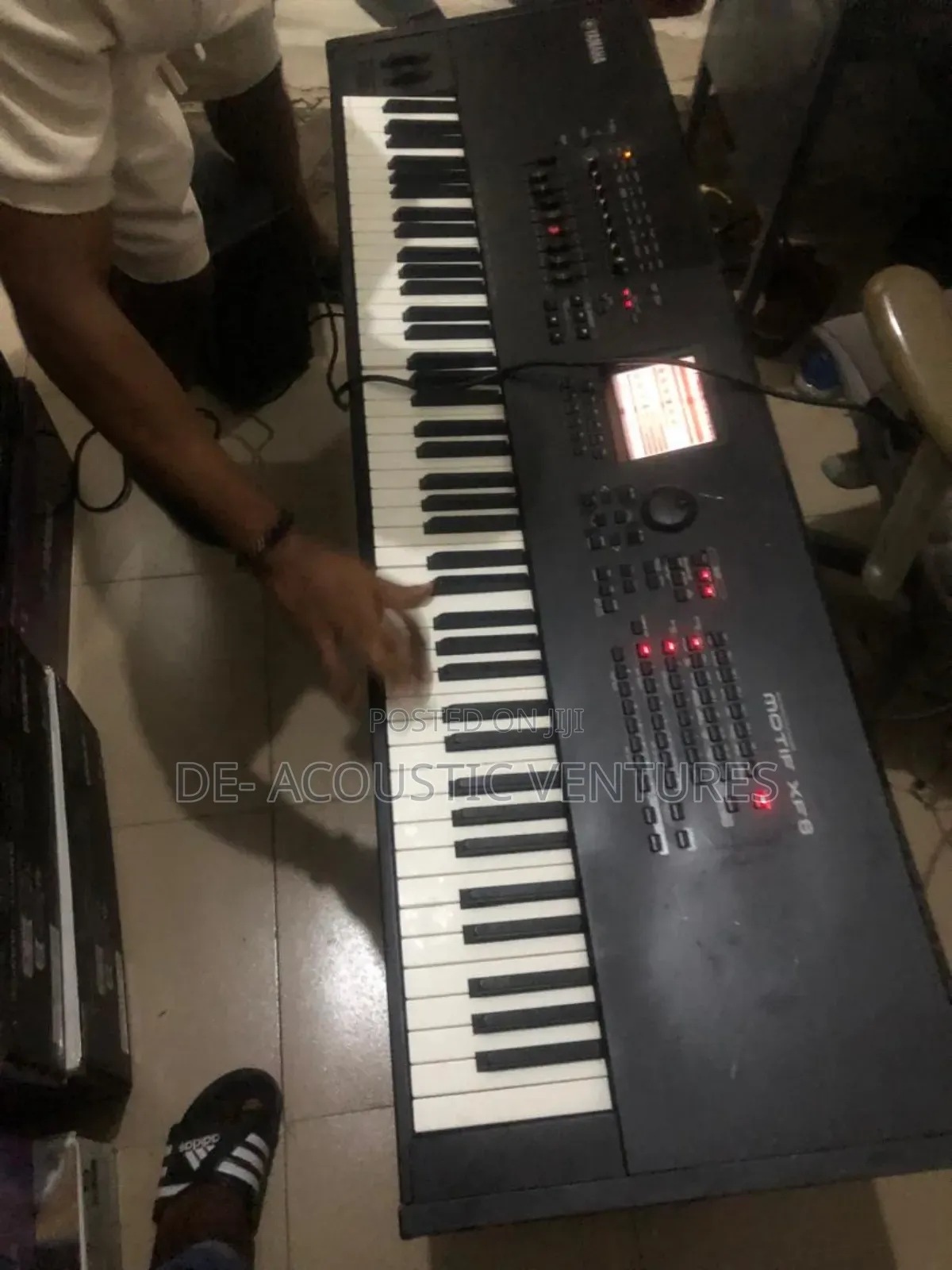 Direct Uk Used Motif Xf 8 Keyboard