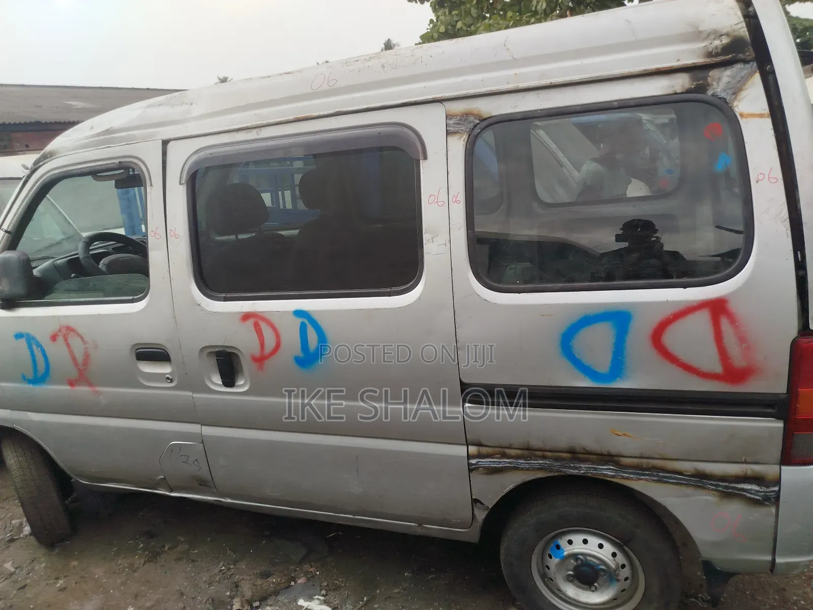 Suzuki Every 2010