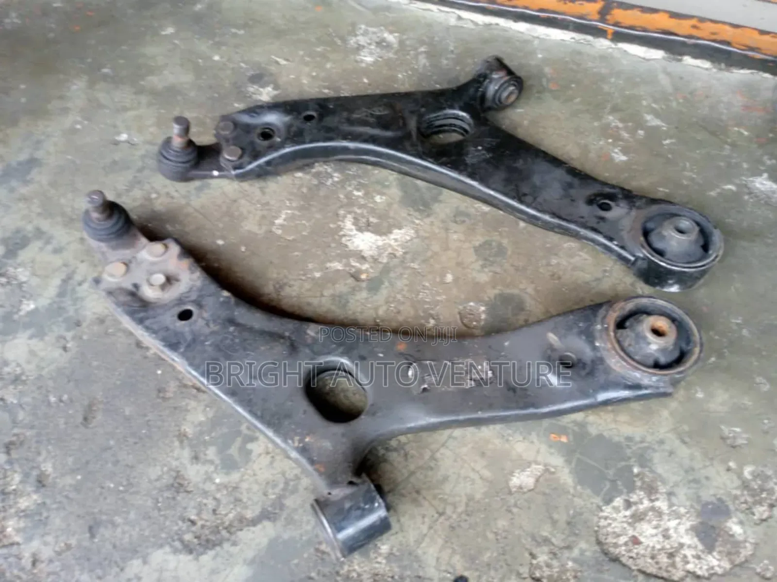 Lower Arms for Hyundai Ix35 Set