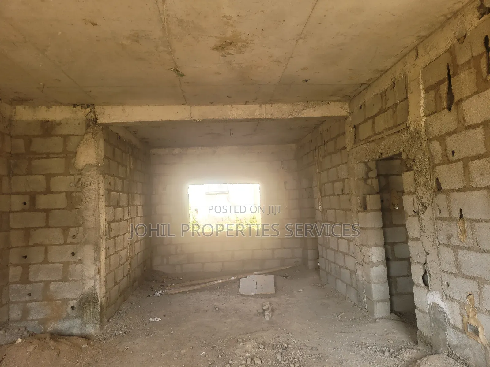 4bdrm Duplex in Naf Valley Estate for sale