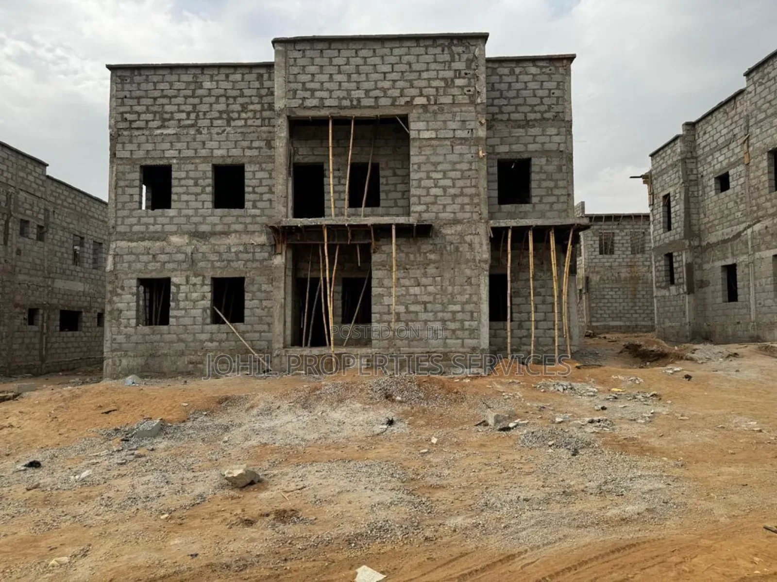 4bdrm Duplex in Naf Valley Estate for sale