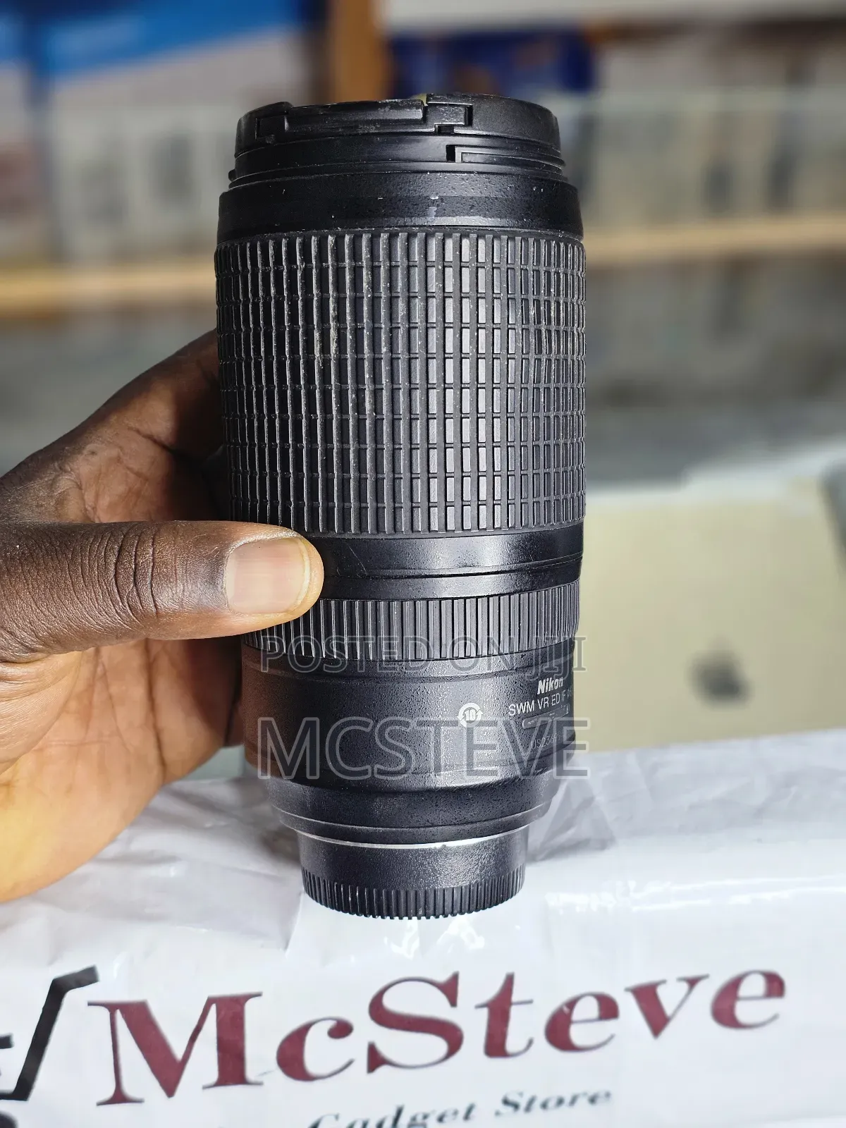 Nikon Nikkor 70-300mm 1.4 VR ED Lens
