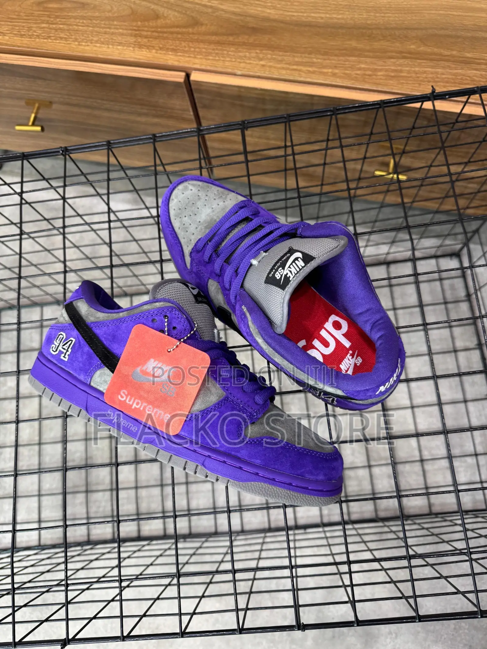 Original Supreme Sb Sneakers