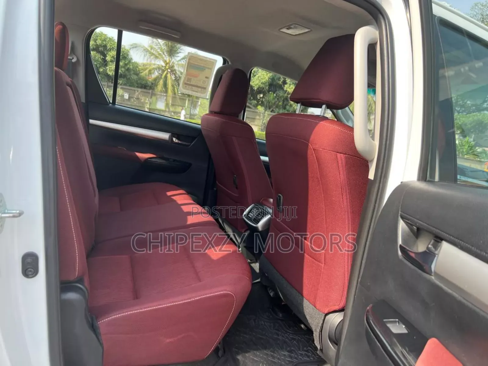 New Toyota Hilux 2023 White