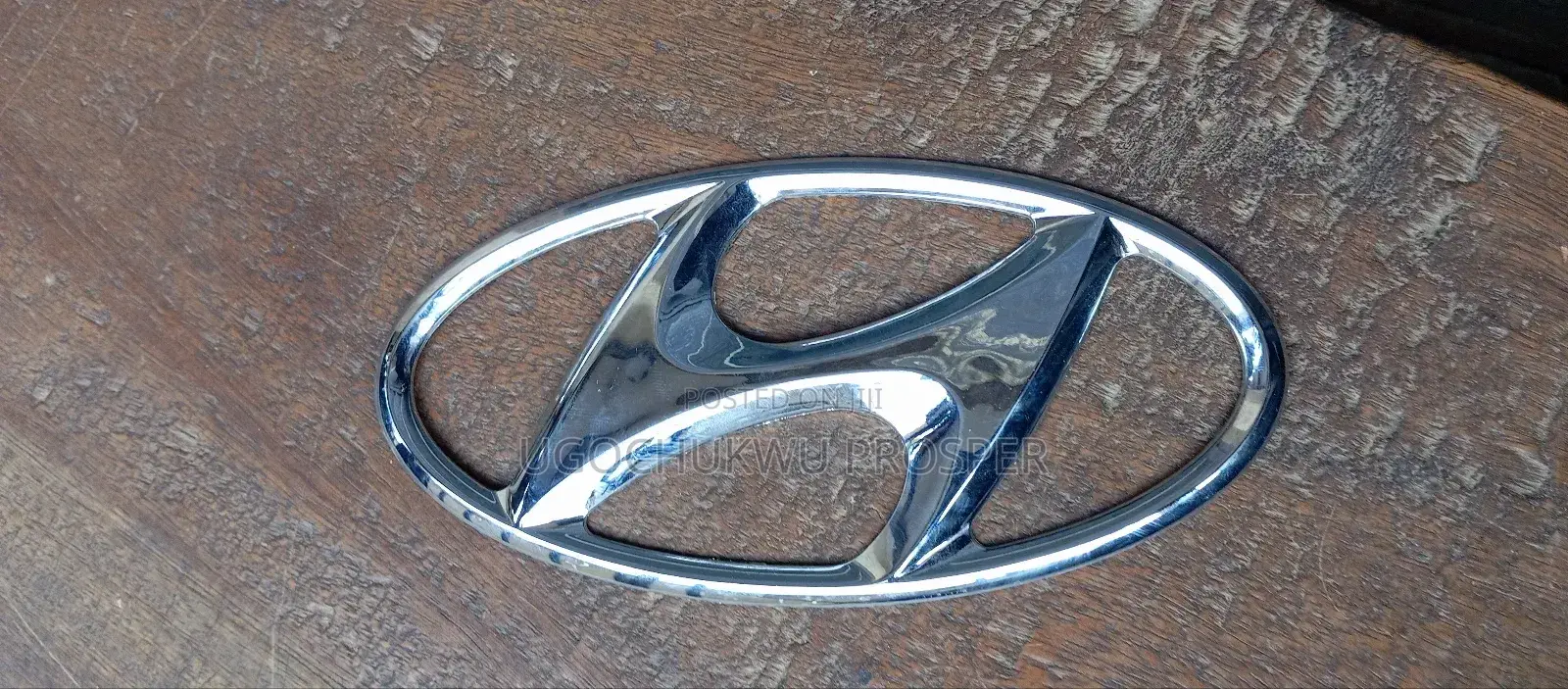 Hyundai Santa Fe Logo 2012-2014