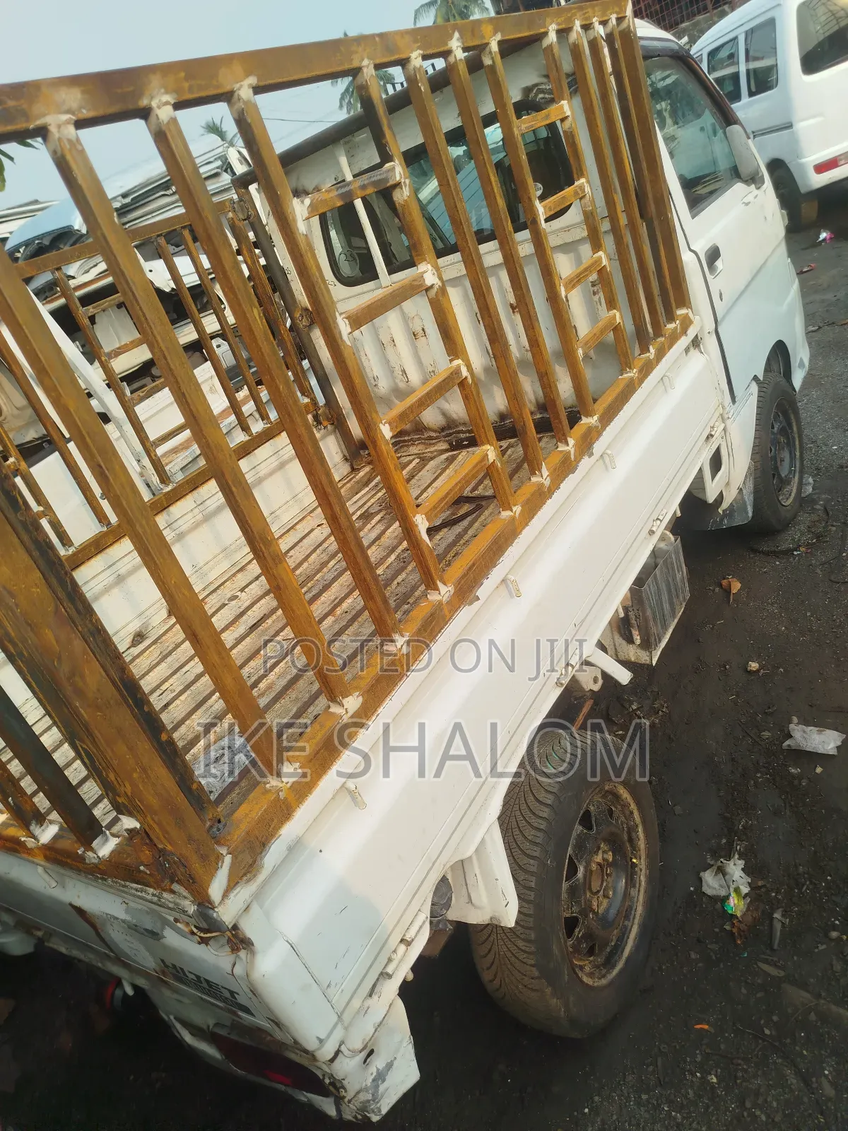 Daihatsu Hijet 2010 White