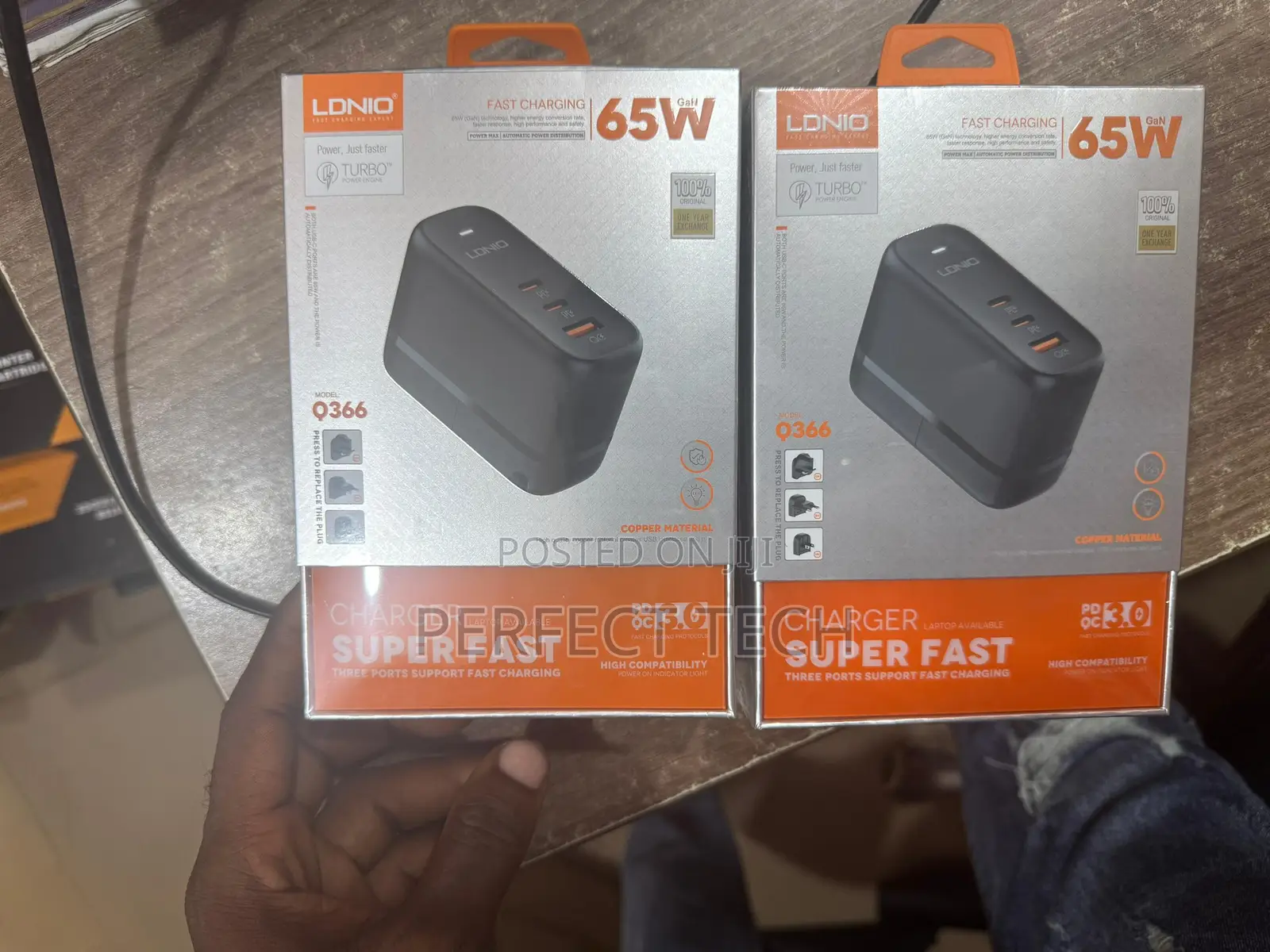 LDNIO 65w Super Fast Adapter With Double Type-C Port Usb