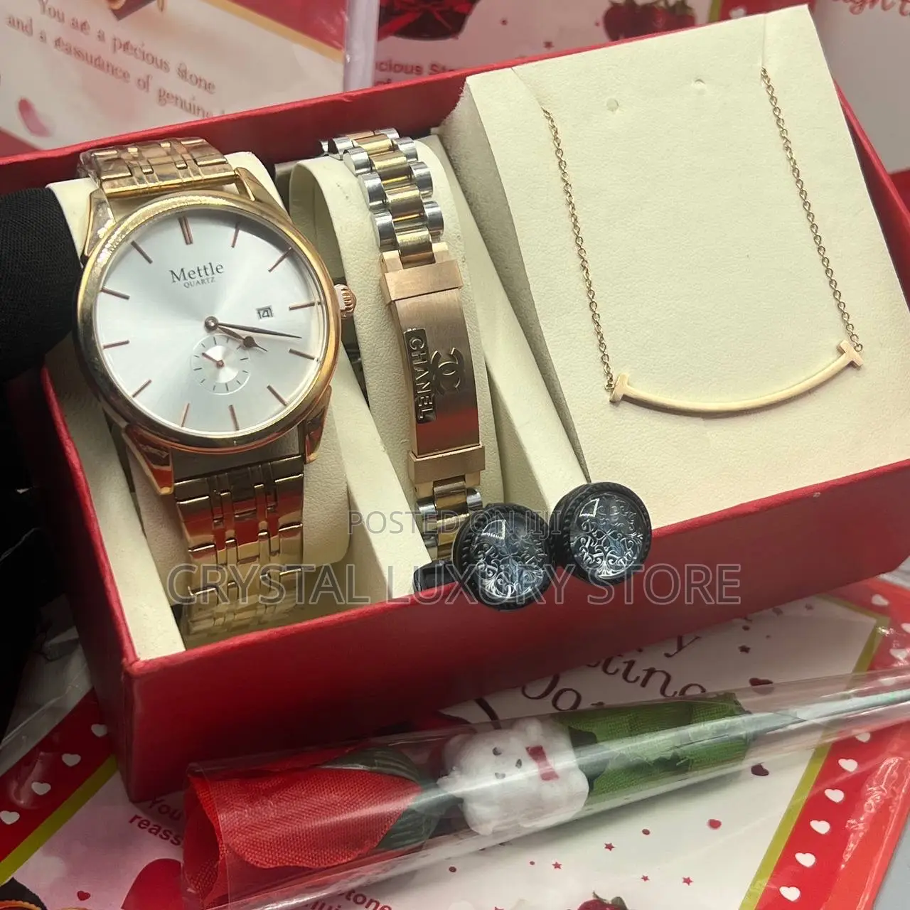 Mettle Quality Men Chain Strap Wristwatch